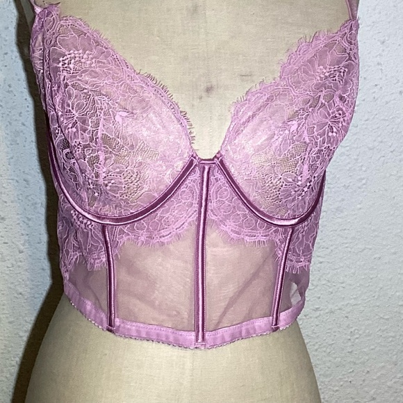 Victoria’s Secret padless wired bra size 38DD - Picture 1 of 12